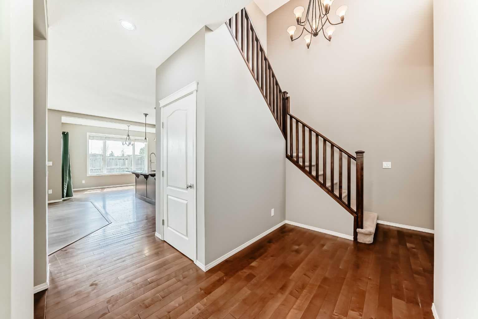 196 Cranberry Circle SE