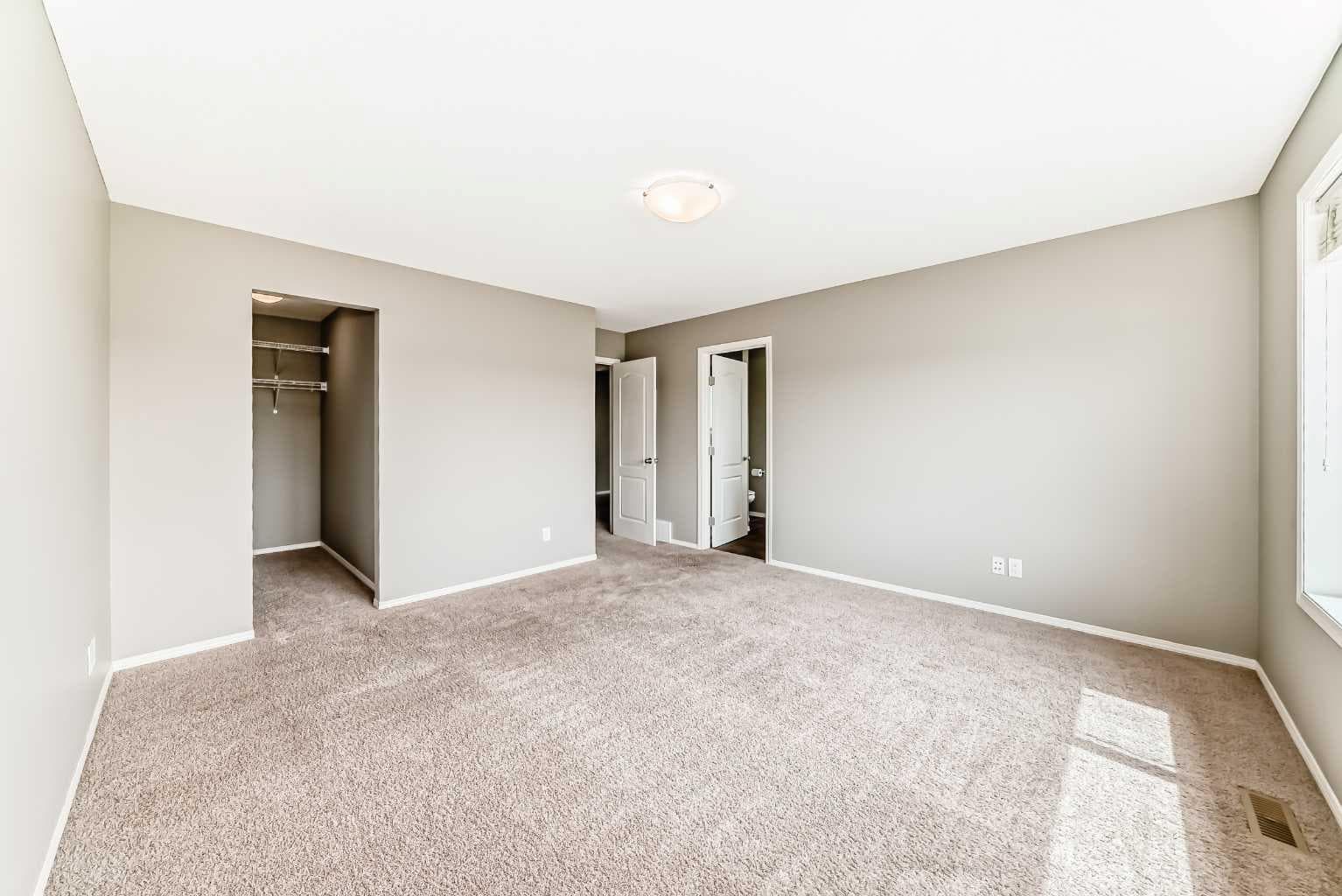 196 Cranberry Circle SE
