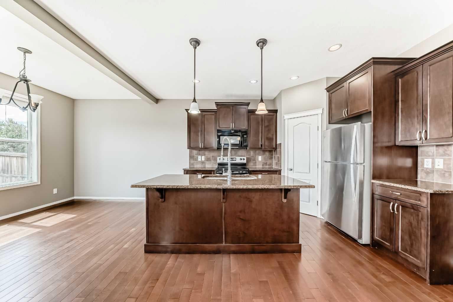 196 Cranberry Circle SE