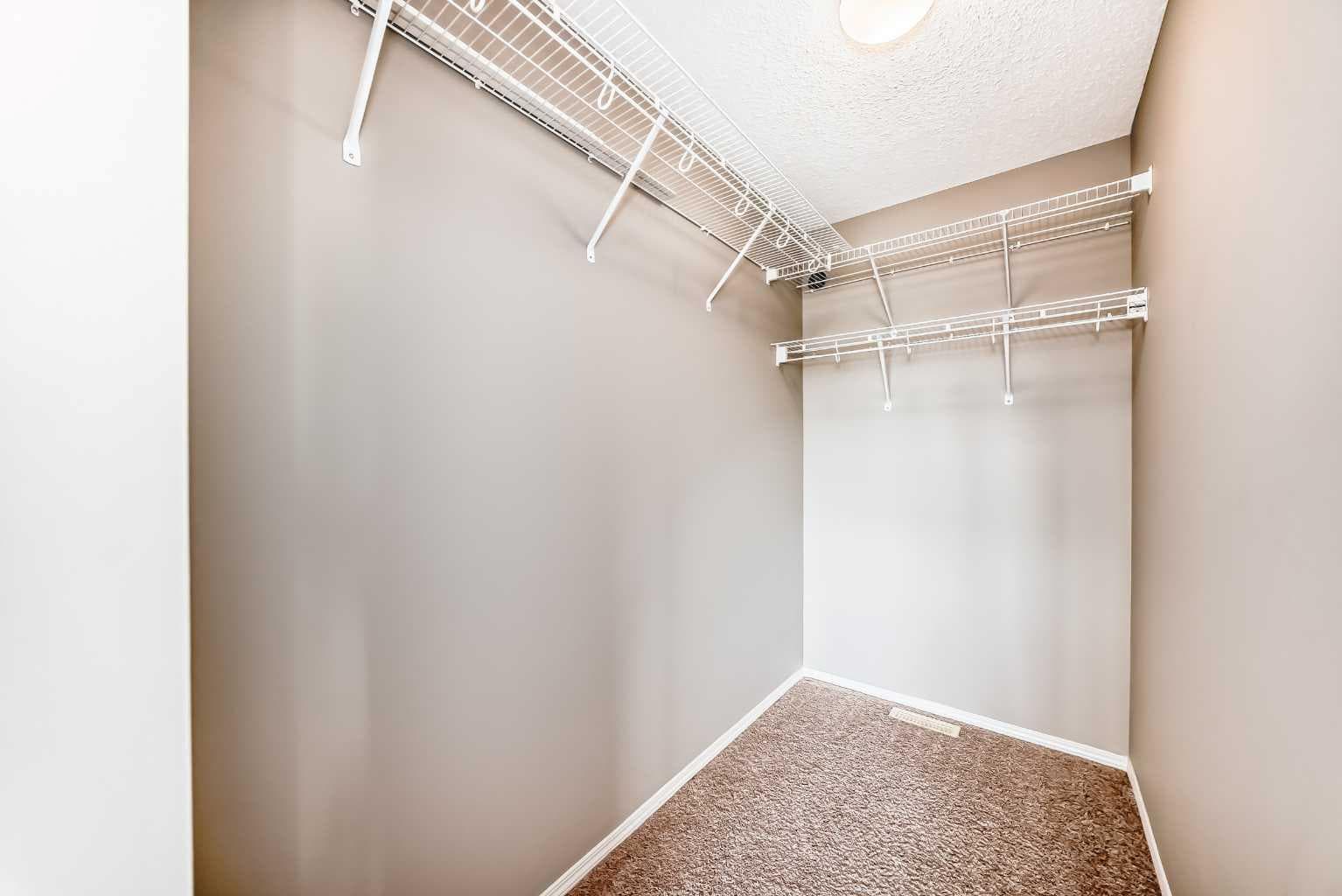 196 Cranberry Circle SE