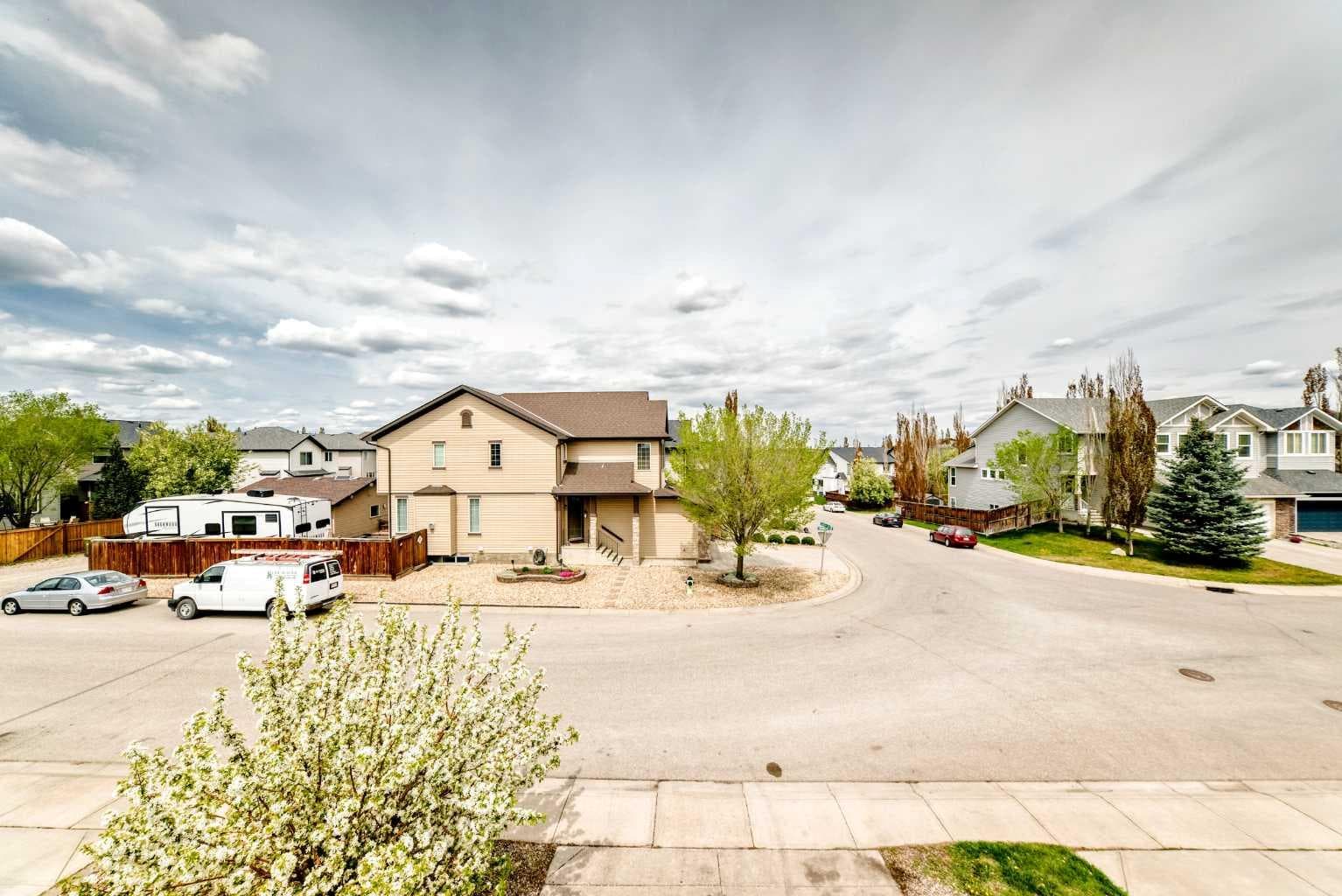 196 Cranberry Circle SE