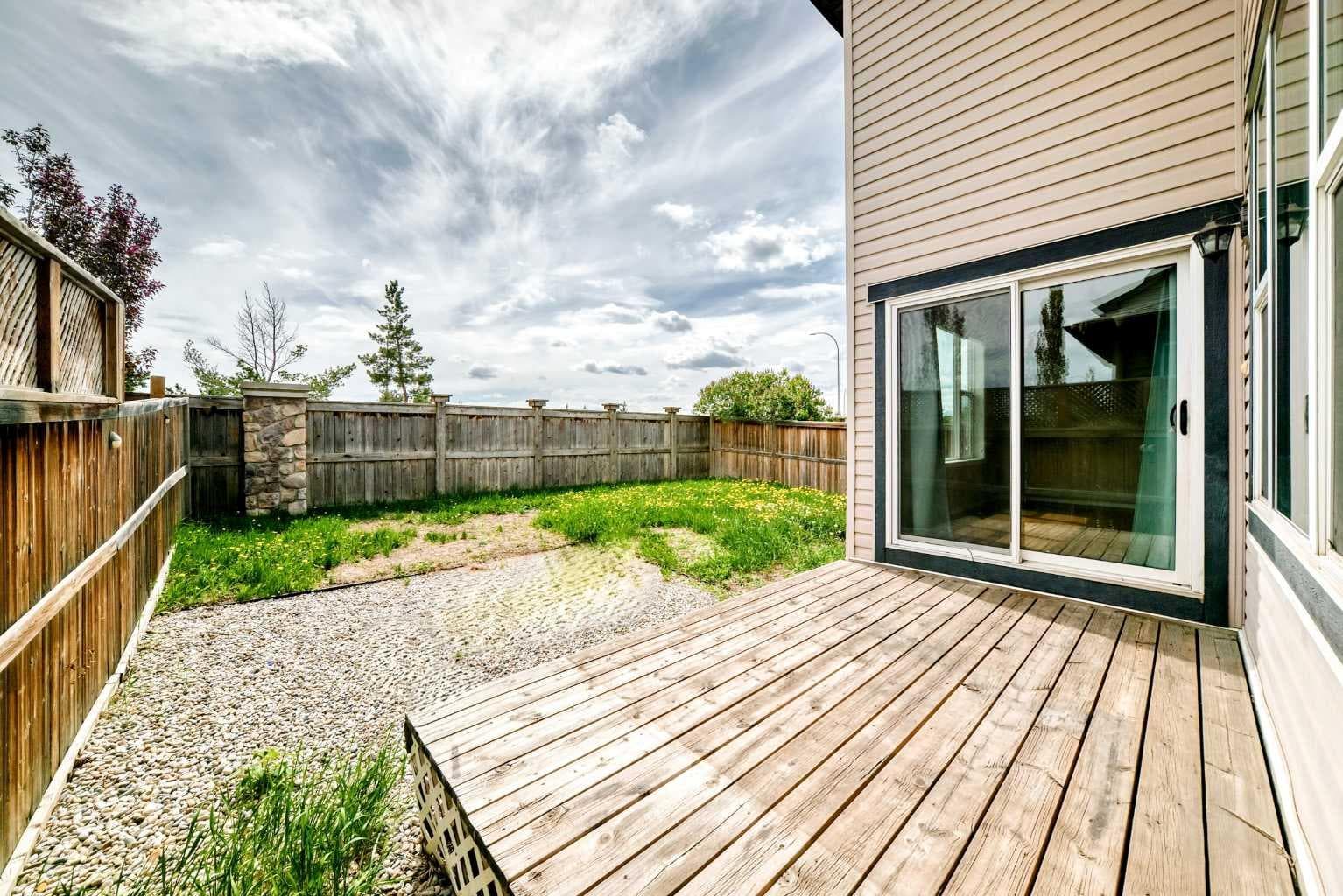 196 Cranberry Circle SE