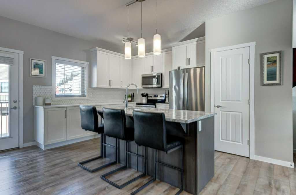 444 Legacy Point SE