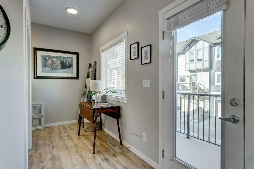 444 Legacy Point SE