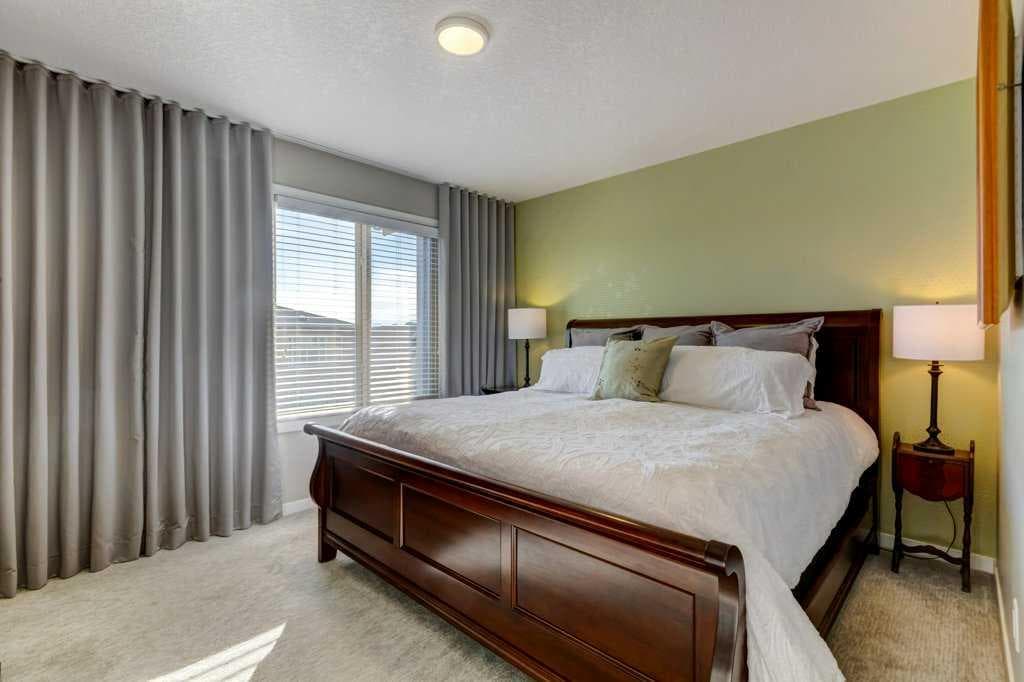 444 Legacy Point SE
