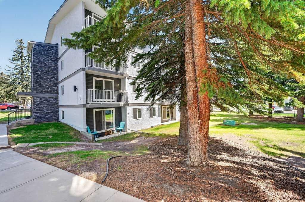 202A, 5601 Dalton Drive NW