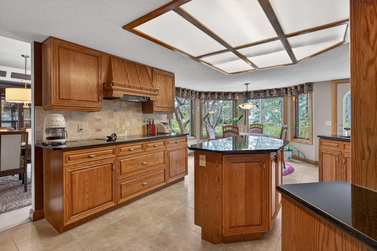 935 Shawnee Drive SW