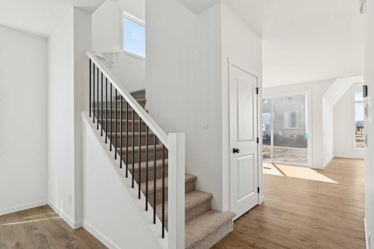93 Bartlett Way SE