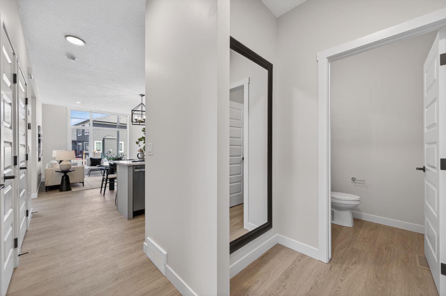 1059 Bayview Crescent 