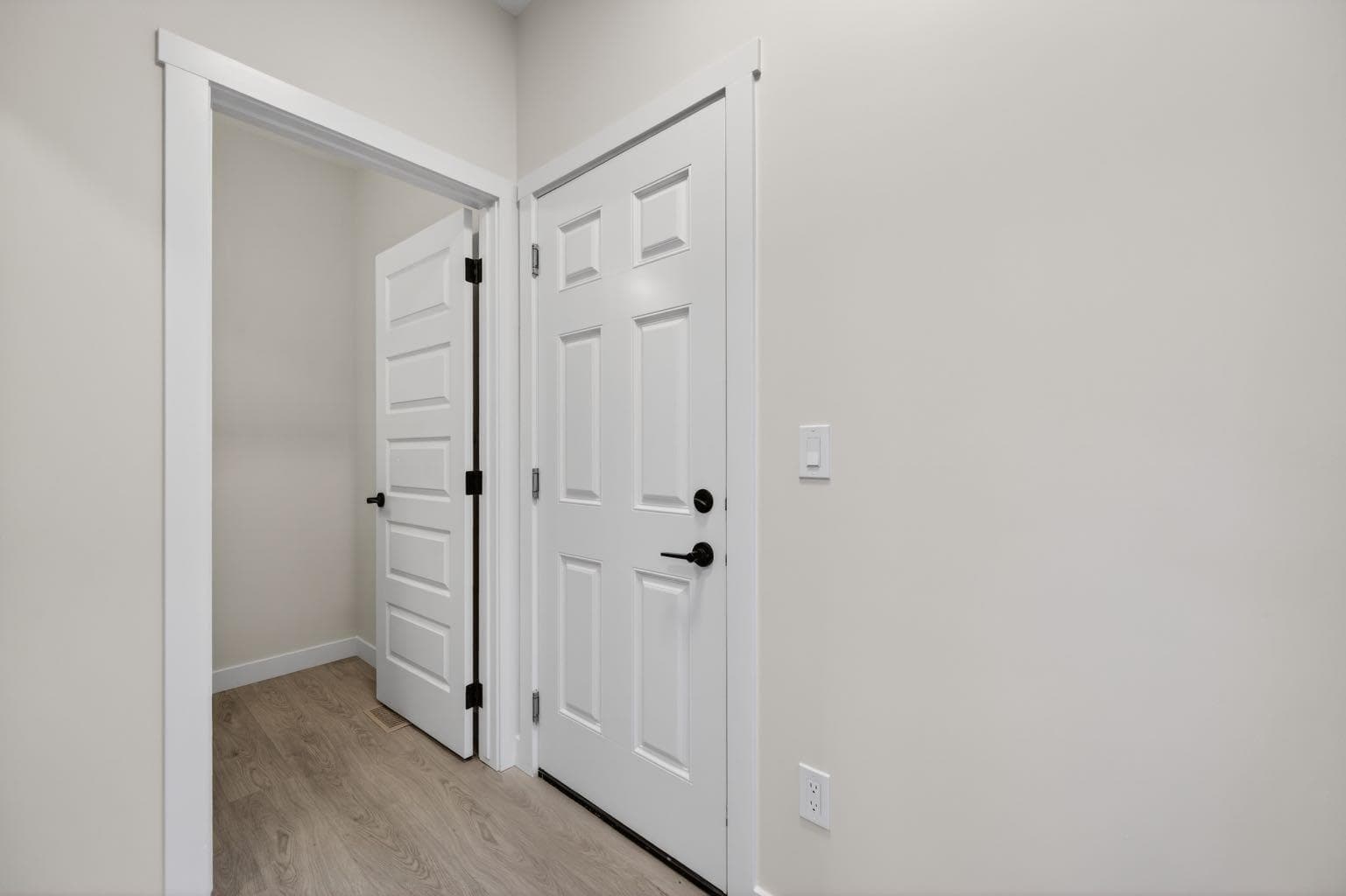 1059 Bayview Crescent 