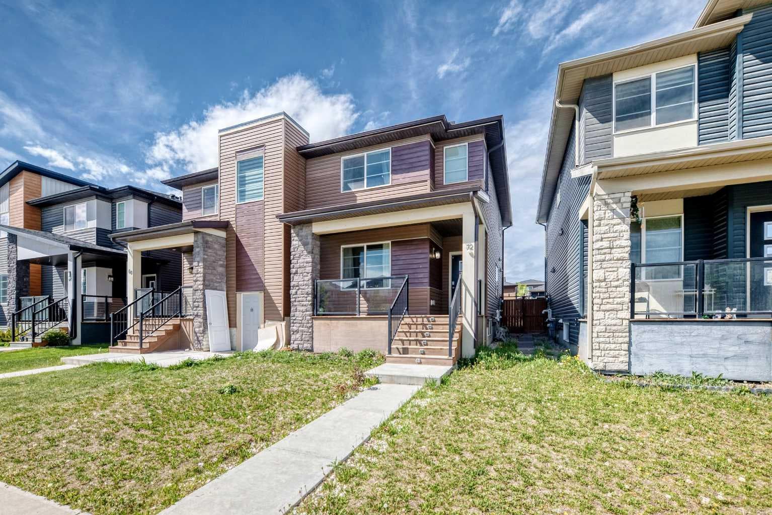 72 Cornerstone Avenue NE