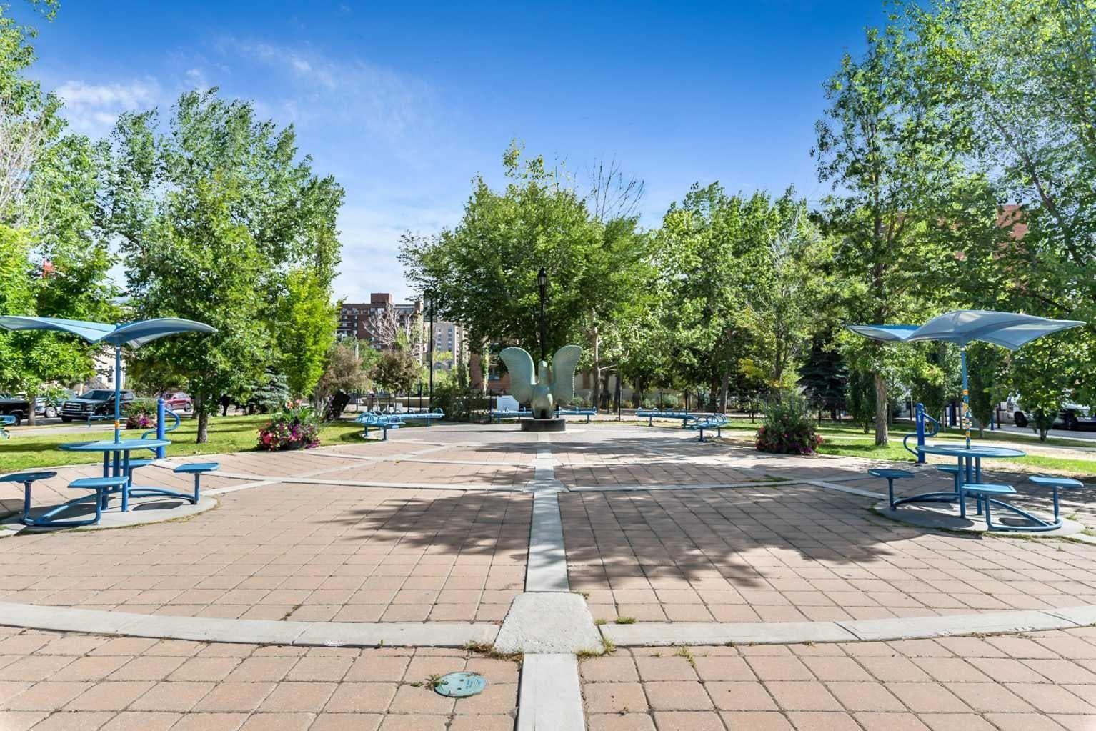 302, 1208 14 Avenue SW
