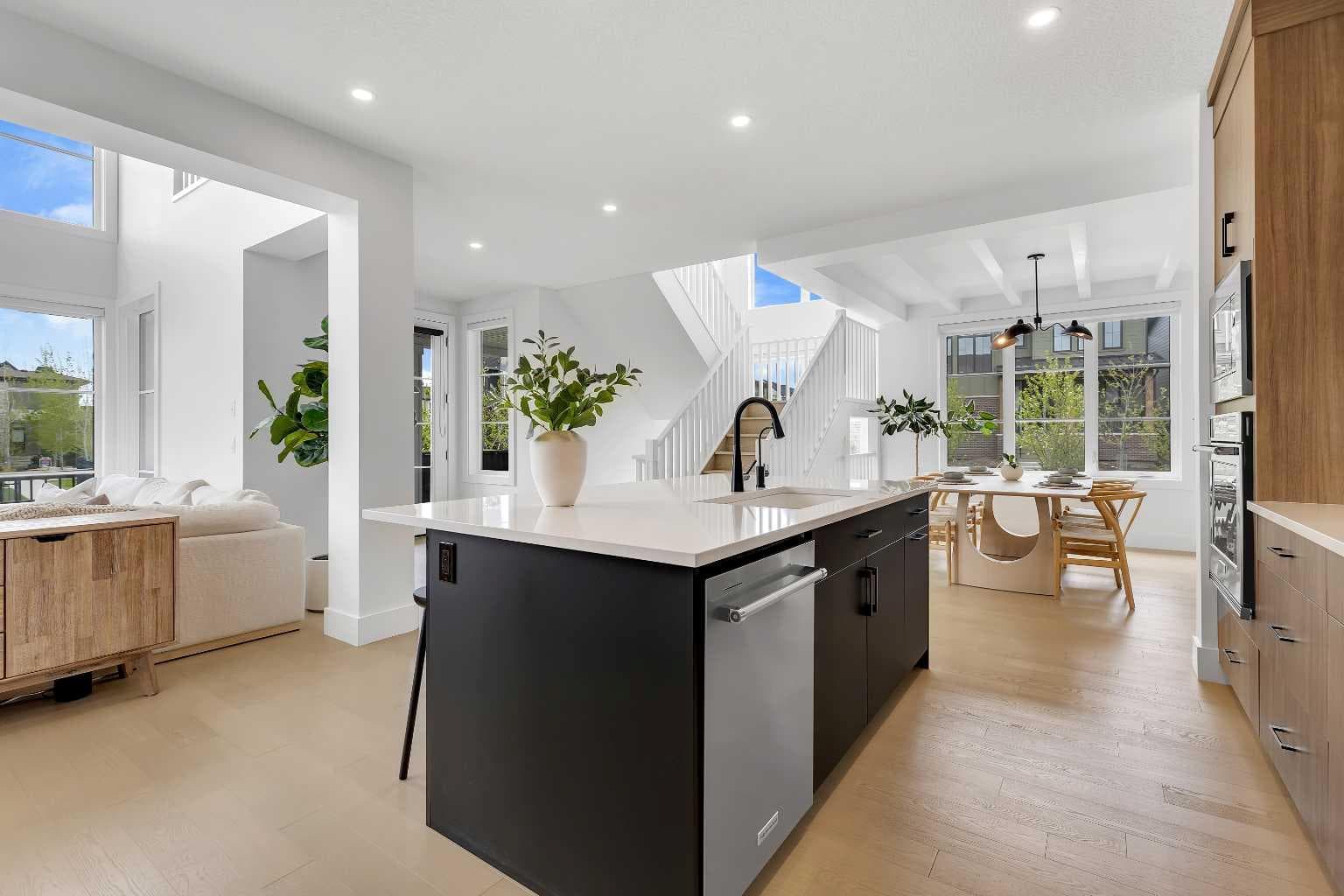 24 Alpine Common SW