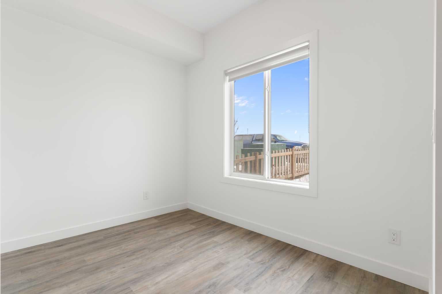 1701, 24 Rivercrest Drive 