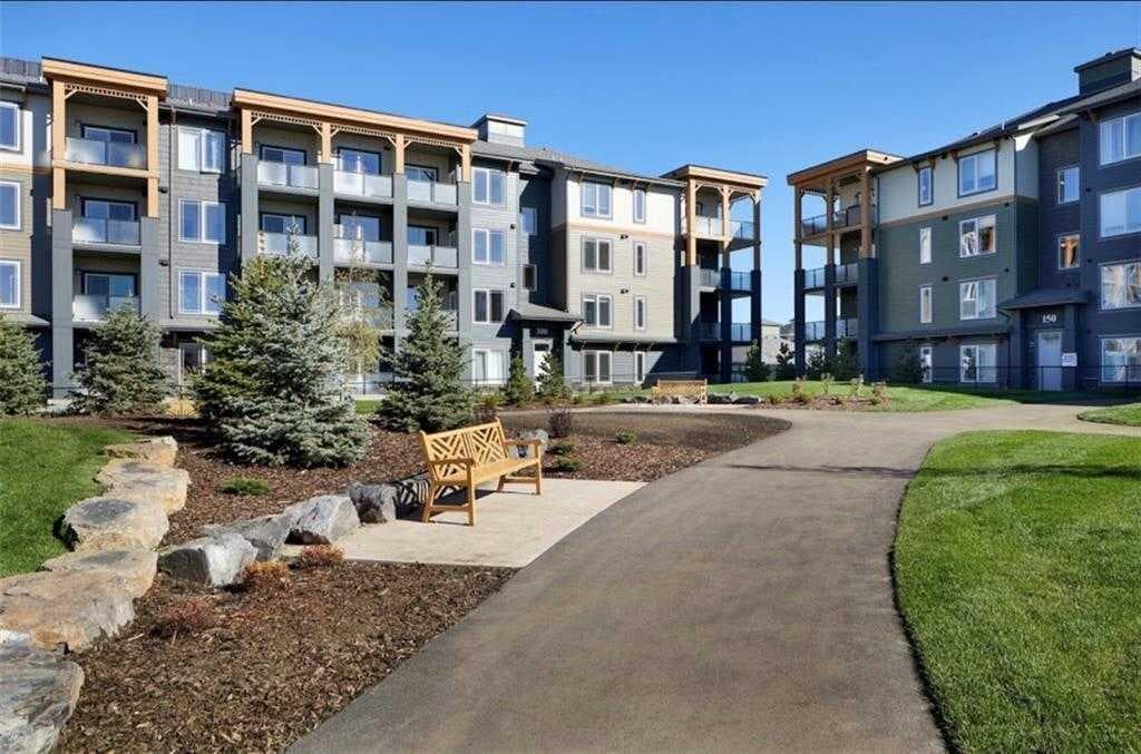 103, 150 Auburn Meadows Manor SE