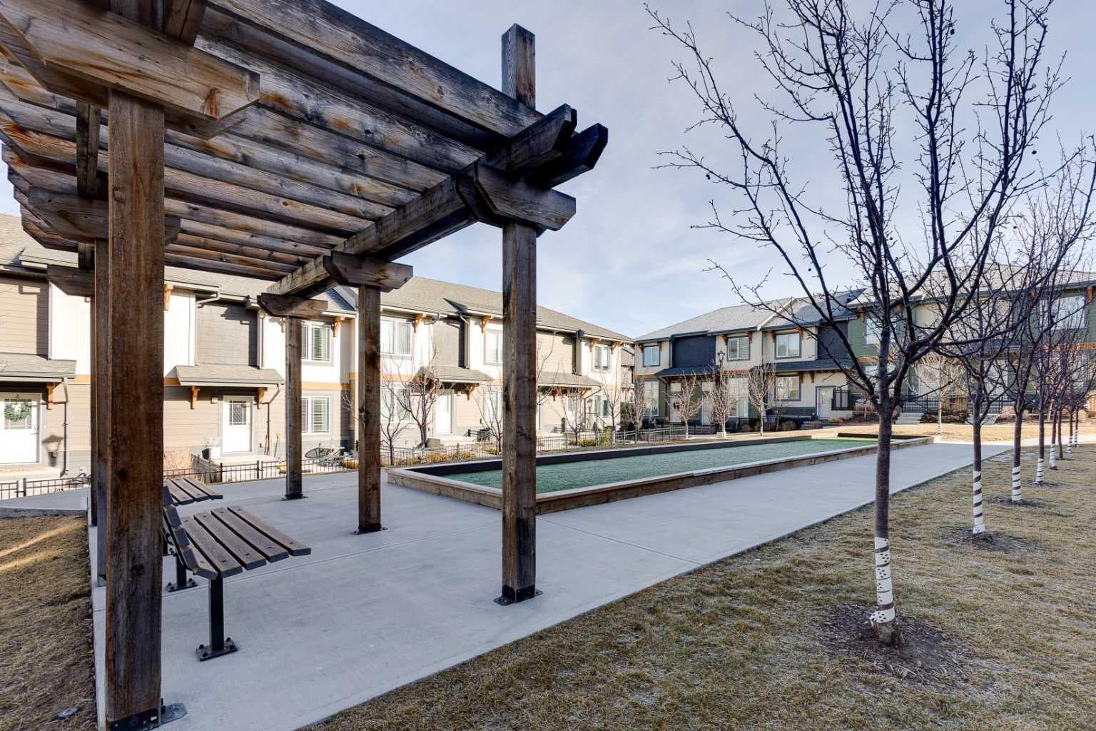 103, 150 Auburn Meadows Manor SE