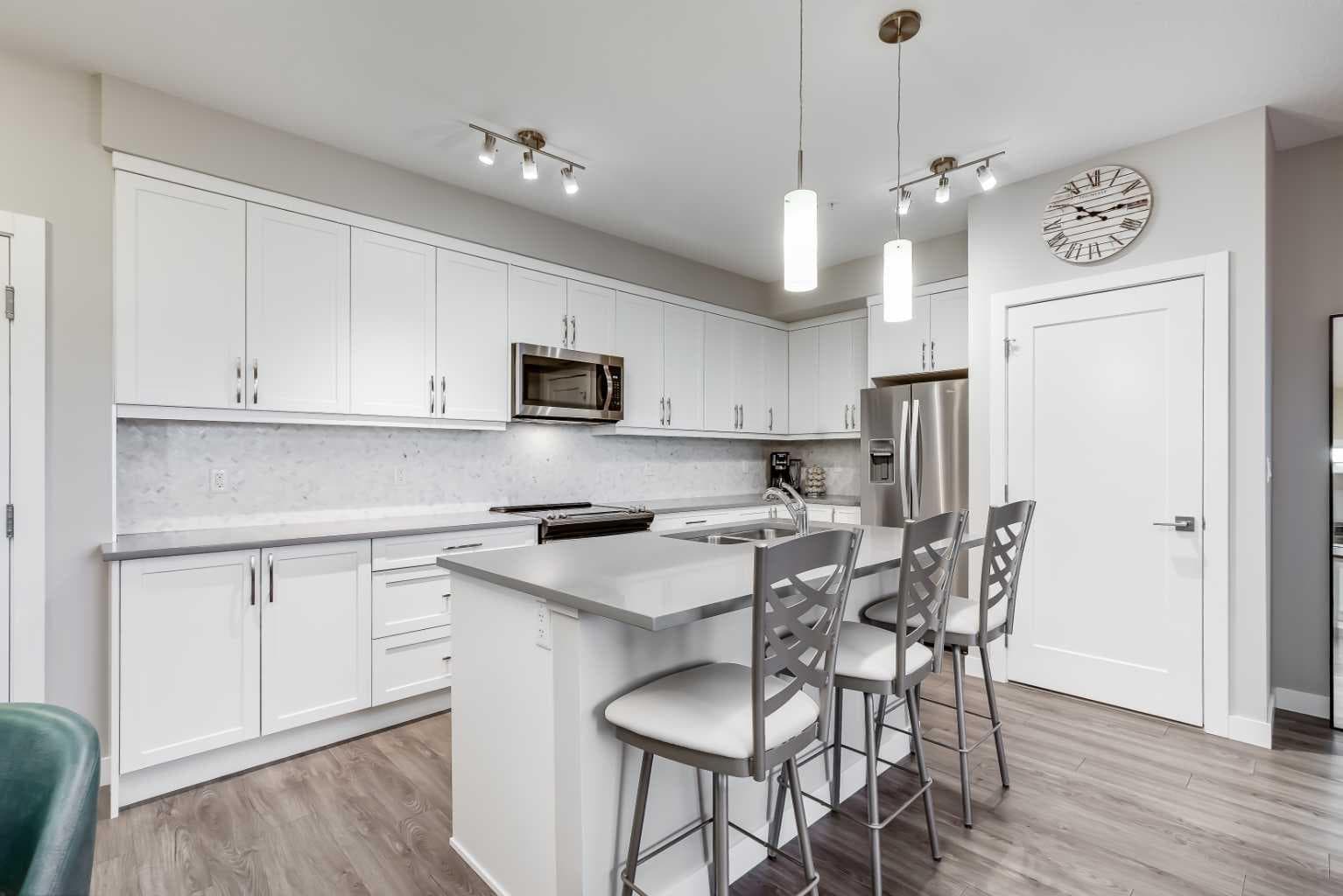 103, 150 Auburn Meadows Manor SE