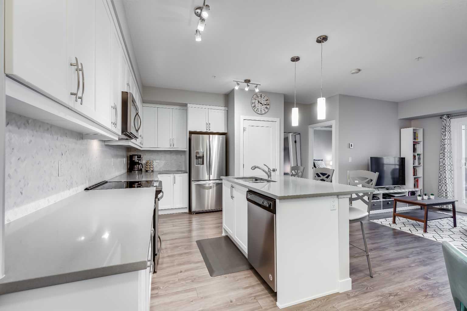 103, 150 Auburn Meadows Manor SE