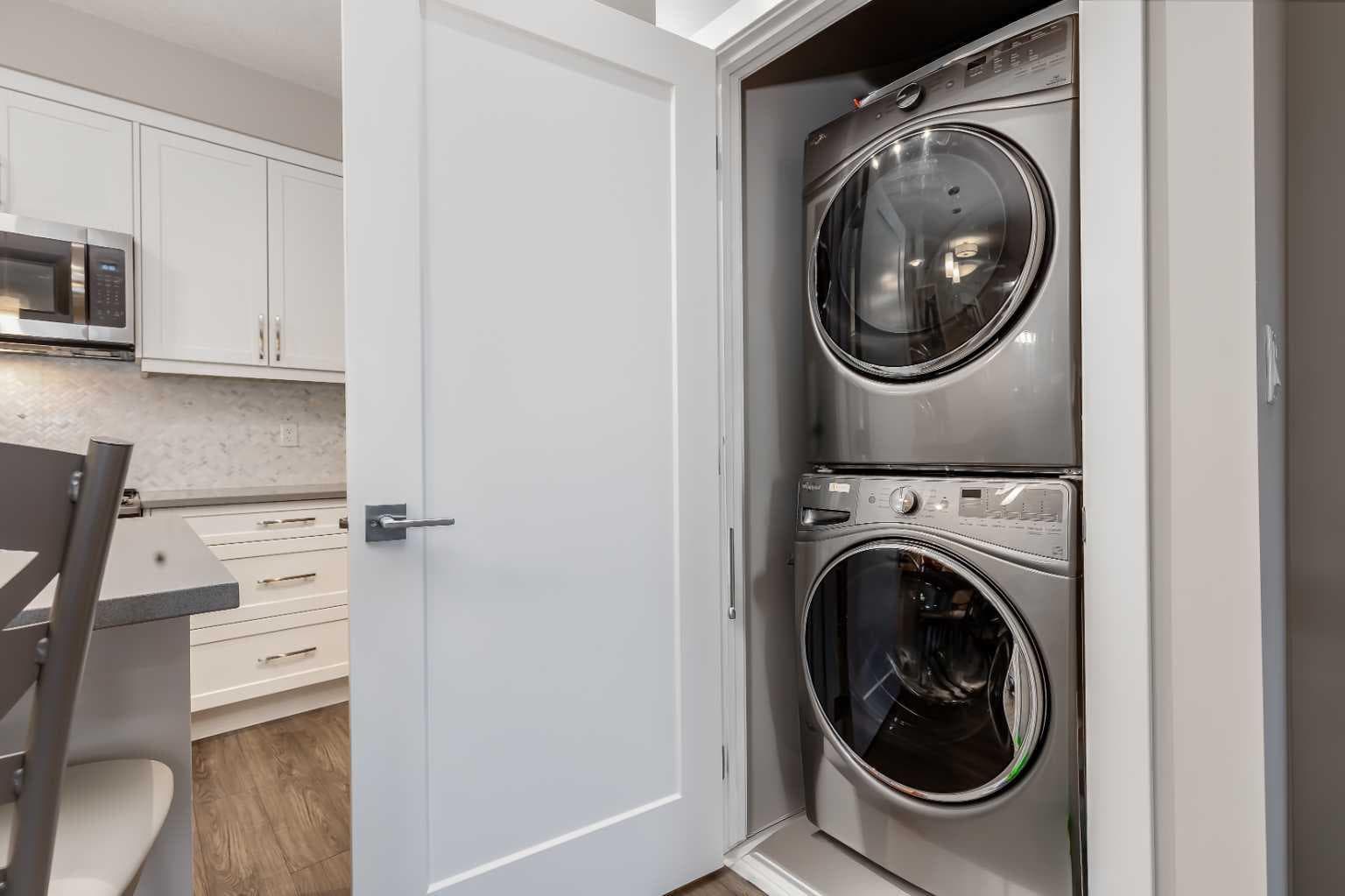 103, 150 Auburn Meadows Manor SE