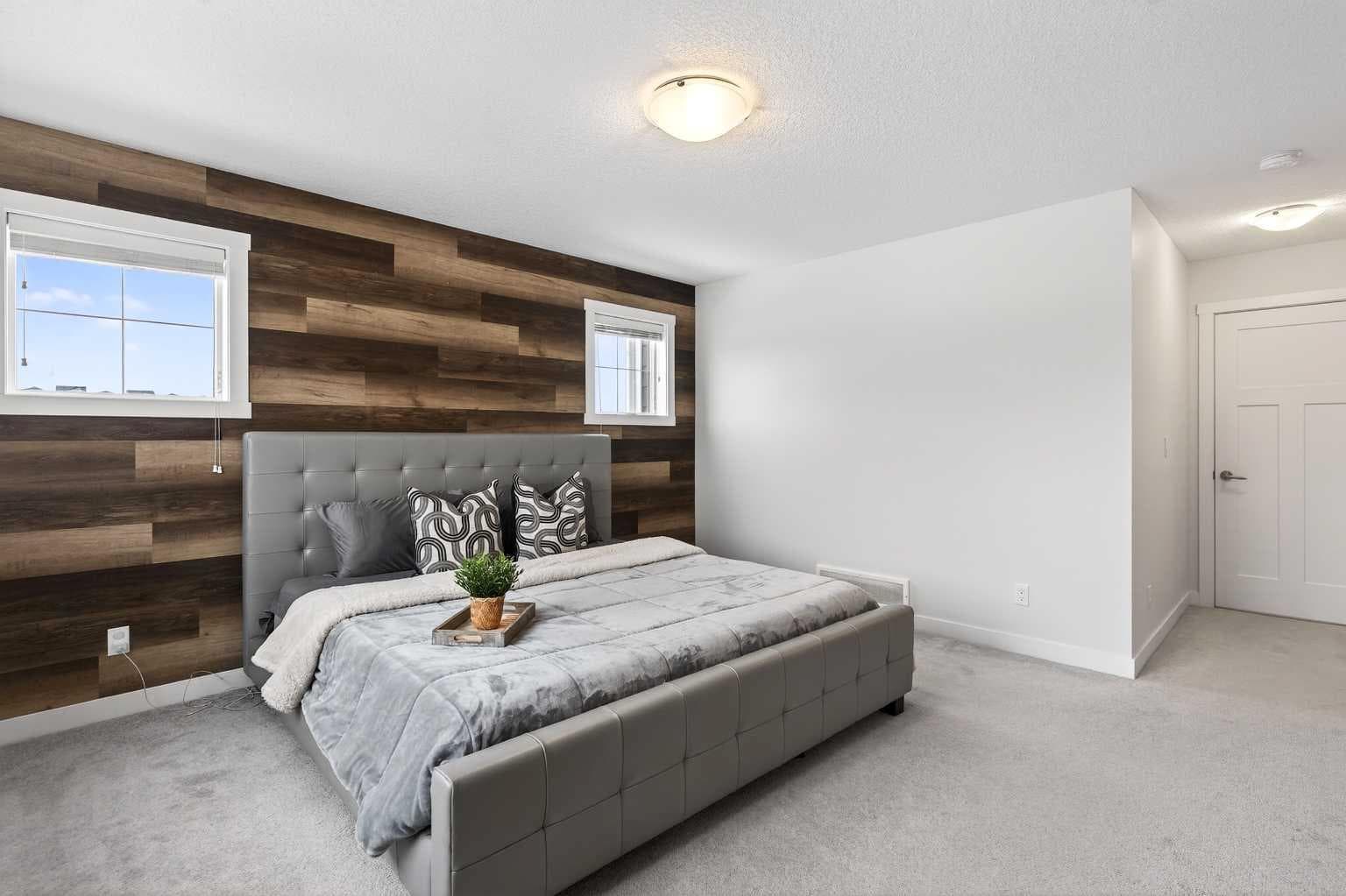 401 South Point Glen SW