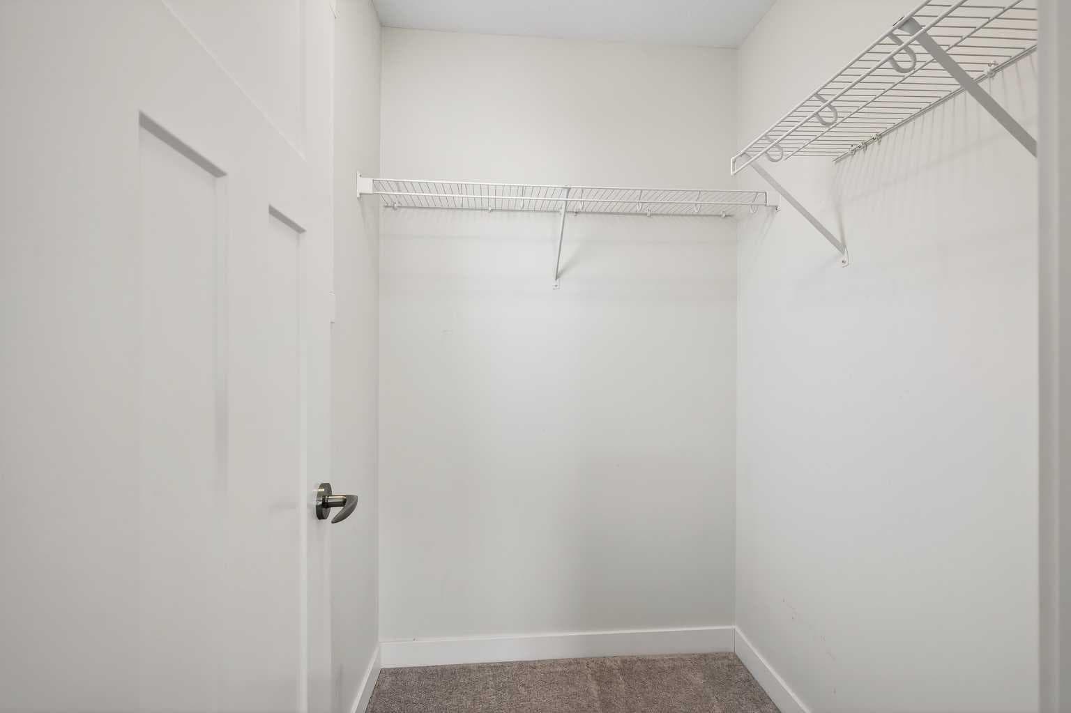 401 South Point Glen SW