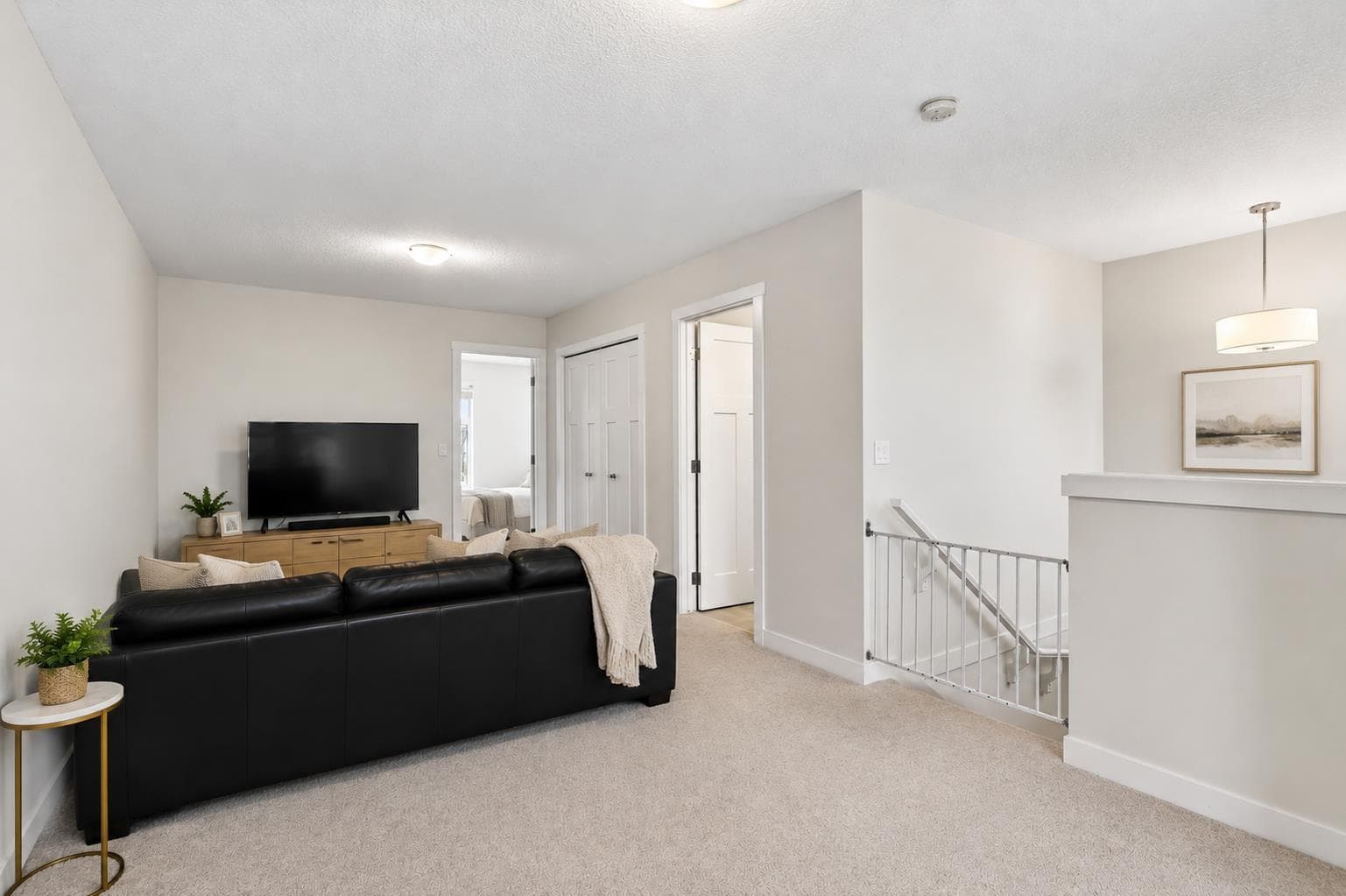 401 South Point Glen SW