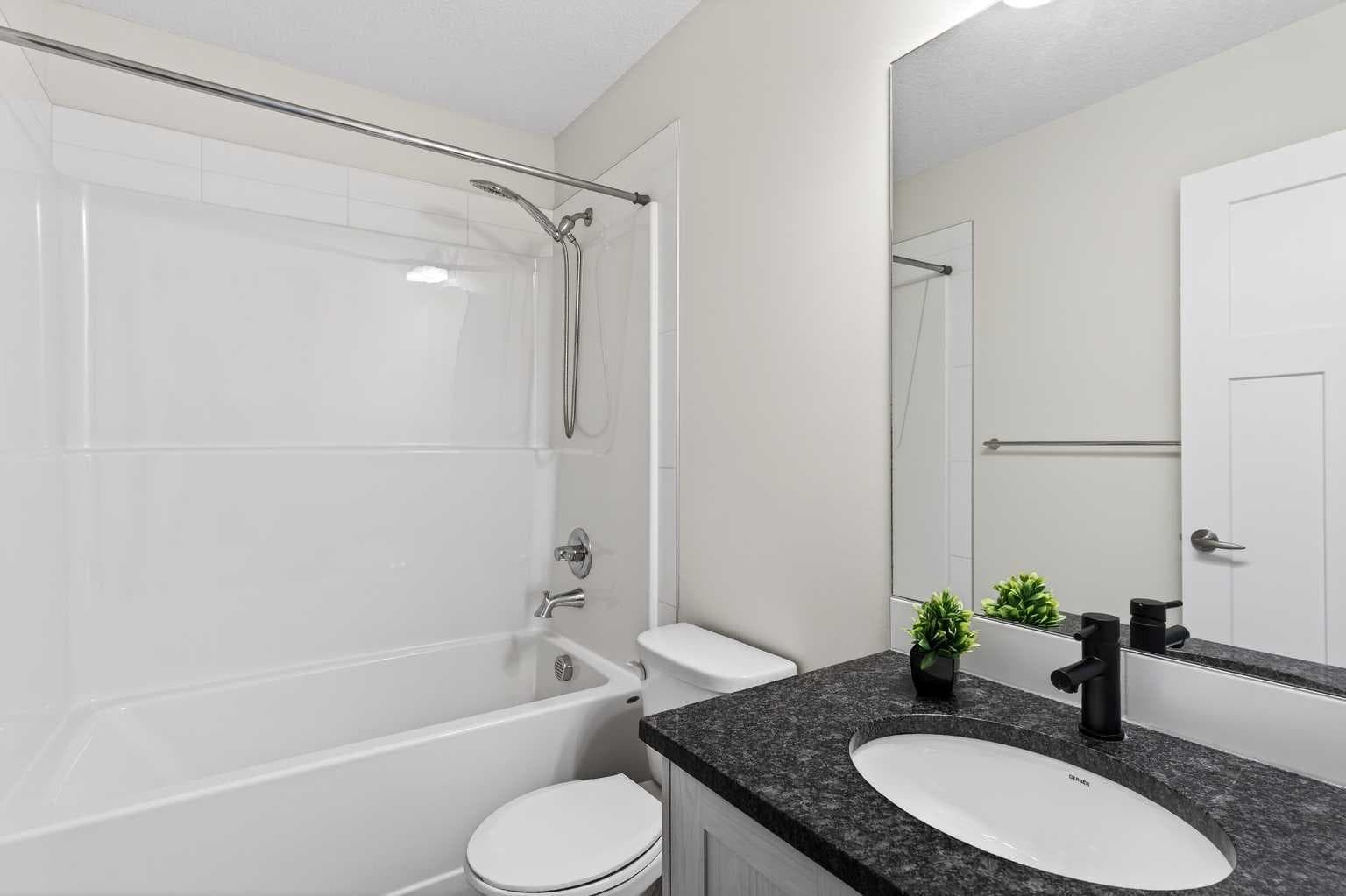 401 South Point Glen SW