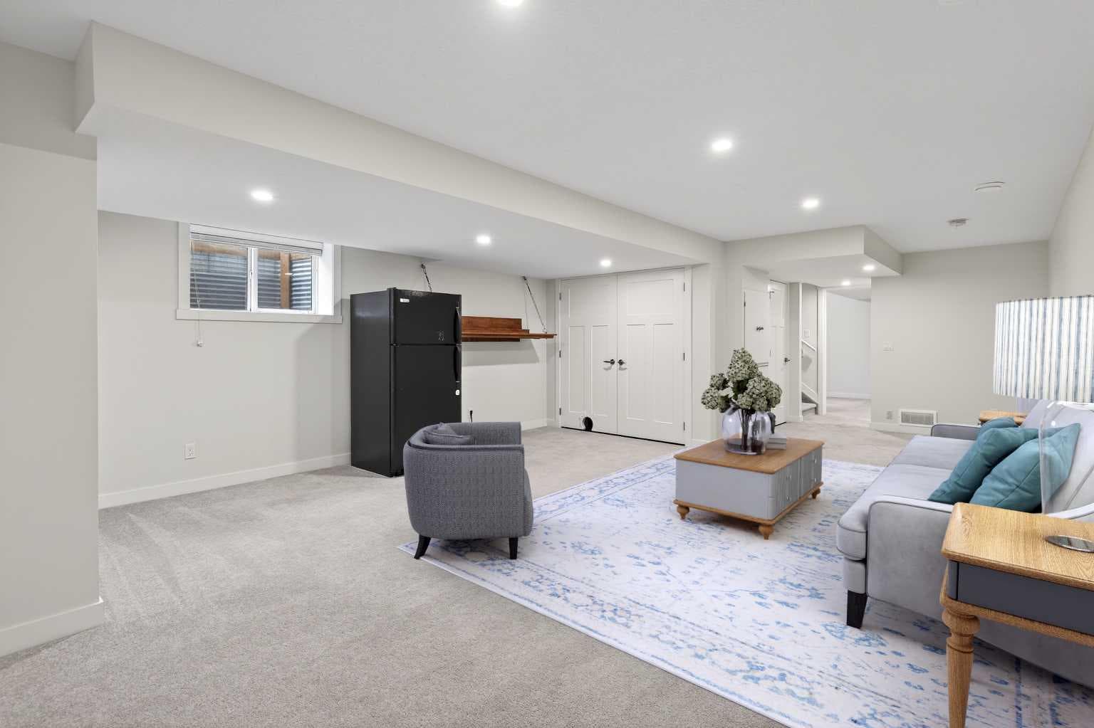 401 South Point Glen SW