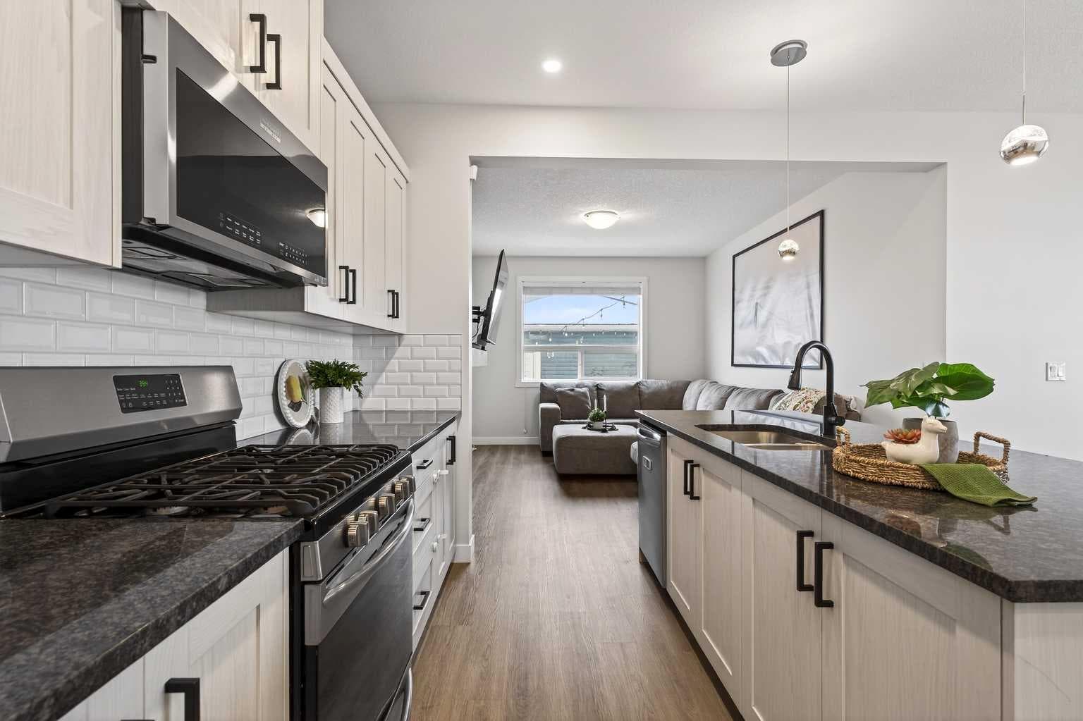 401 South Point Glen SW