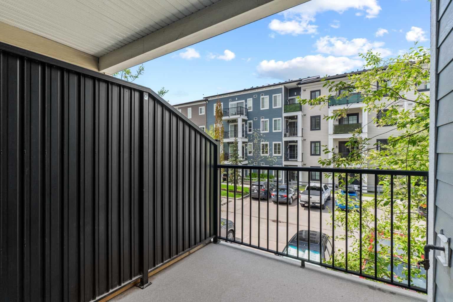 1205, 215 Legacy Boulevard SE