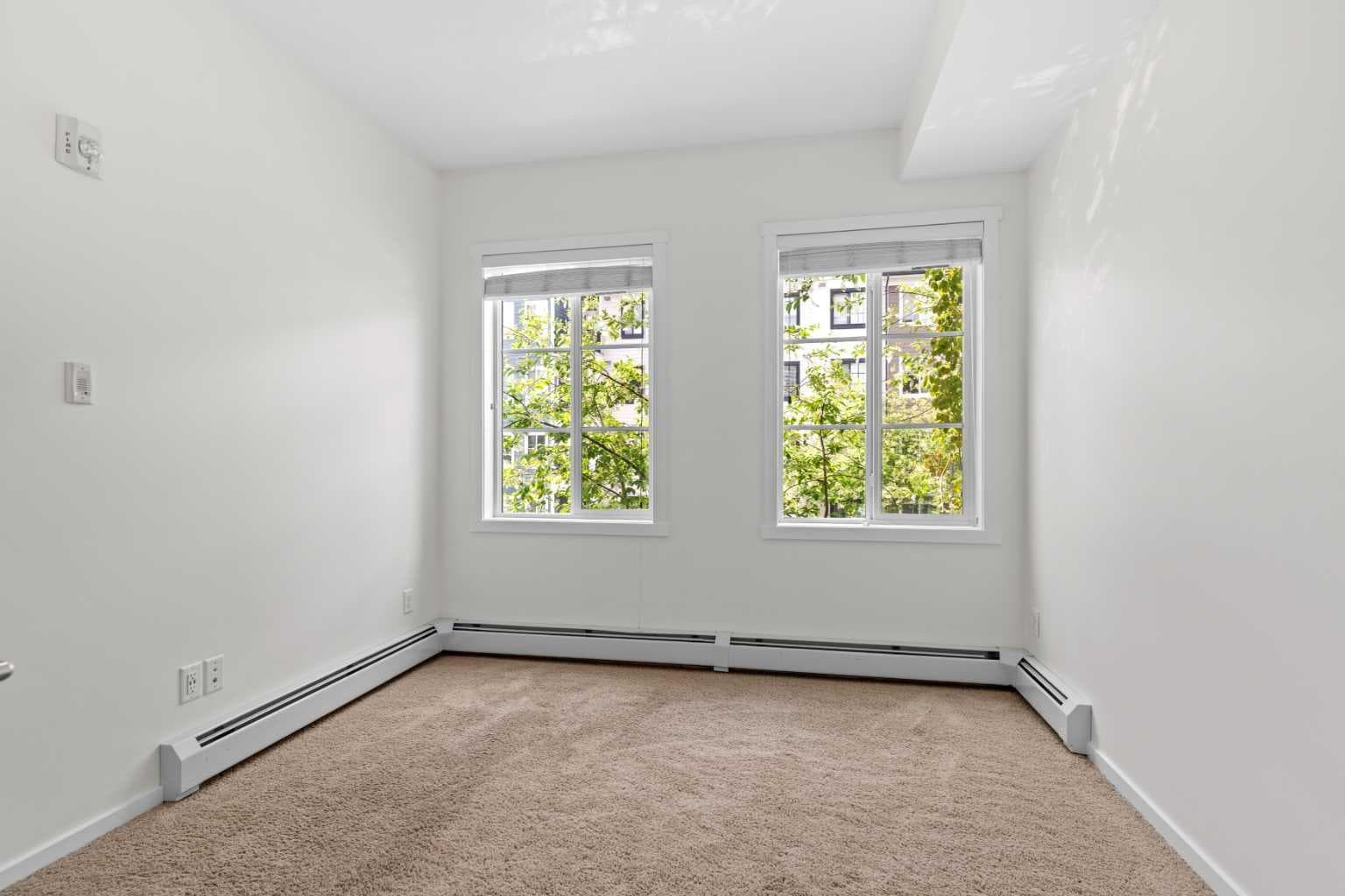 1205, 215 Legacy Boulevard SE