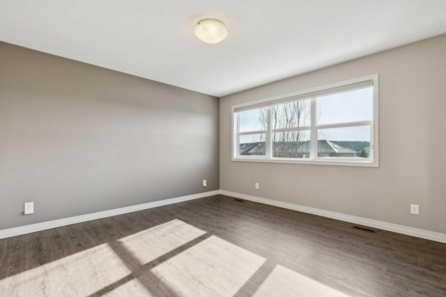 33 Sundown Grove 