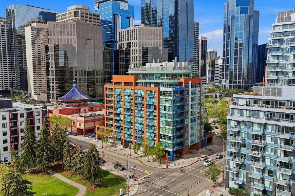 606, 205 Riverfront Avenue SW