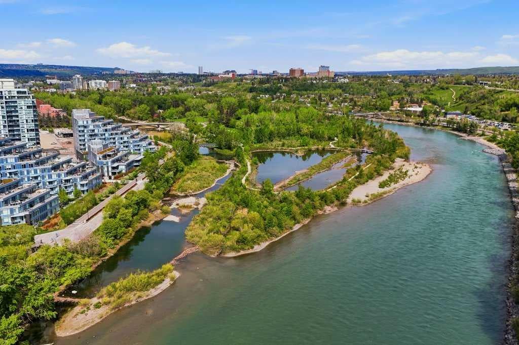 606, 205 Riverfront Avenue SW