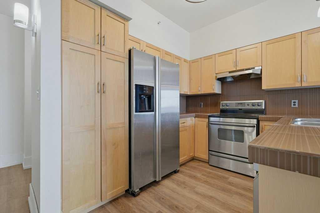 606, 205 Riverfront Avenue SW
