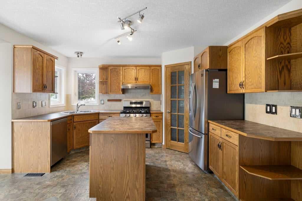 439 Douglas Woods Drive SE
