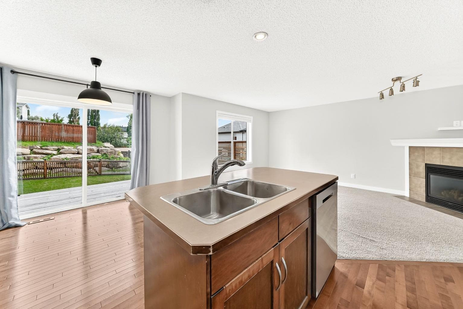 799 Tuscany Drive NW
