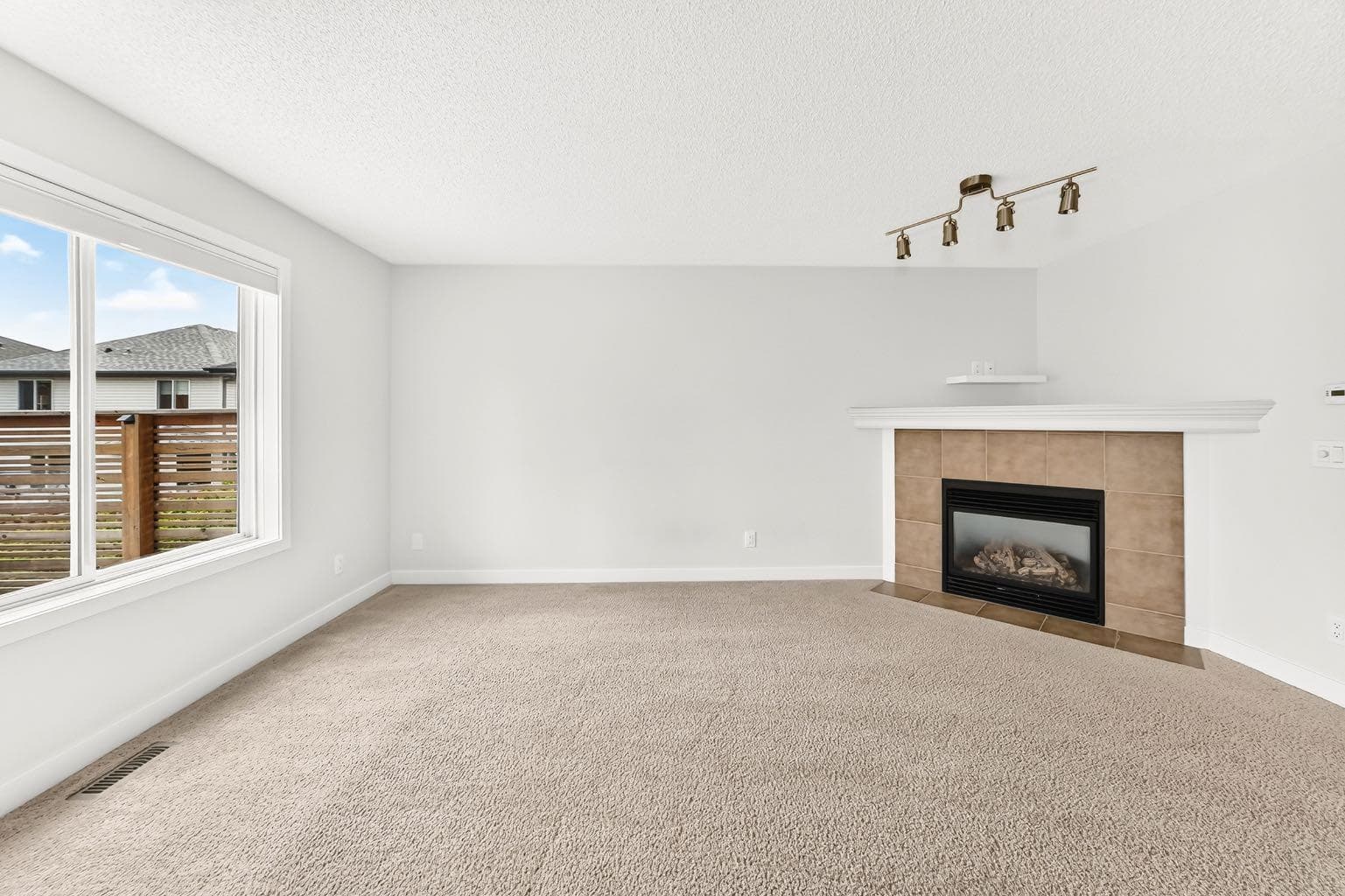 799 Tuscany Drive NW