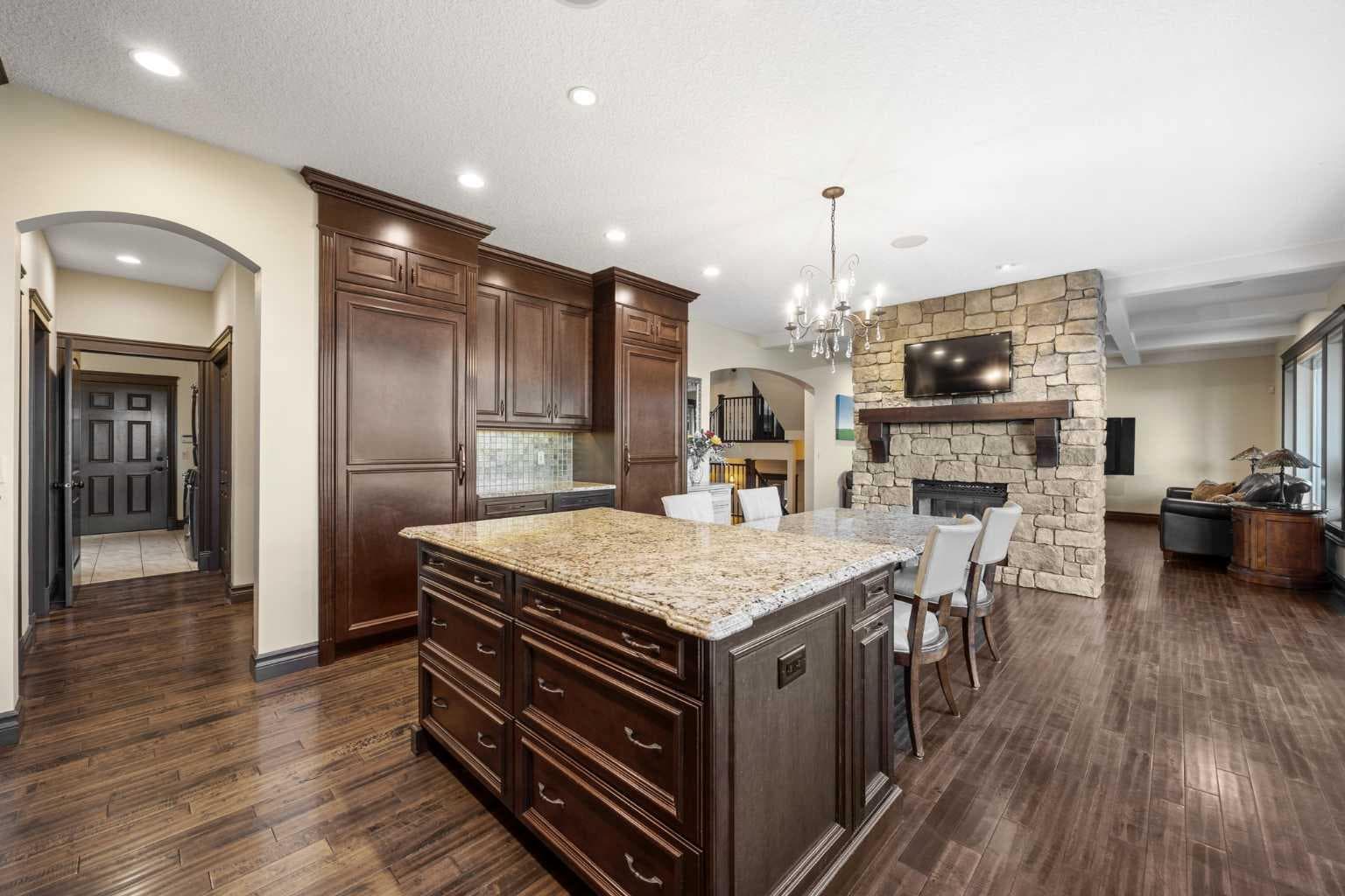 11 Timberline Gate SW