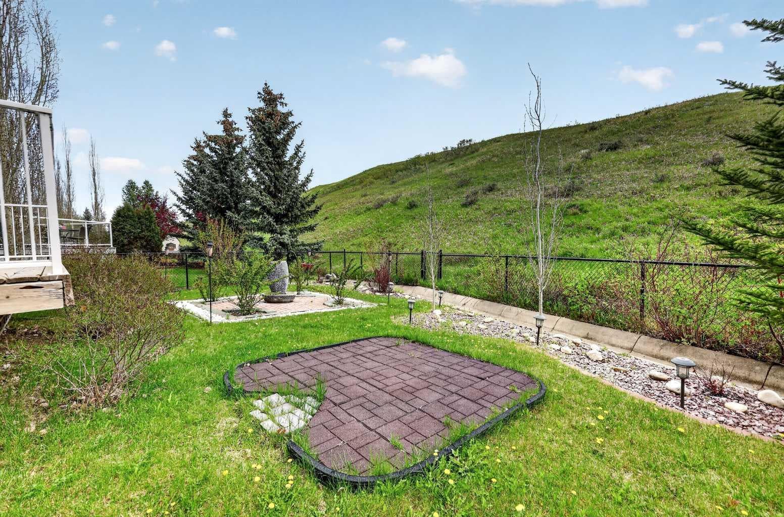 337 Discovery Ridge Boulevard SW