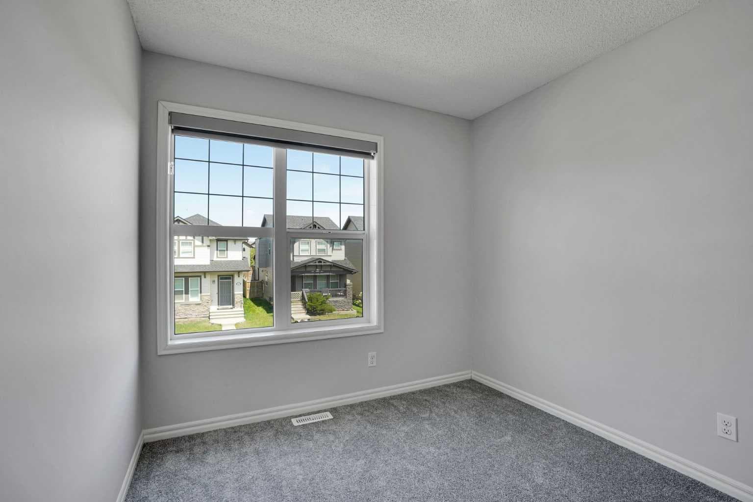 173 Skyview Springs Crescent NE