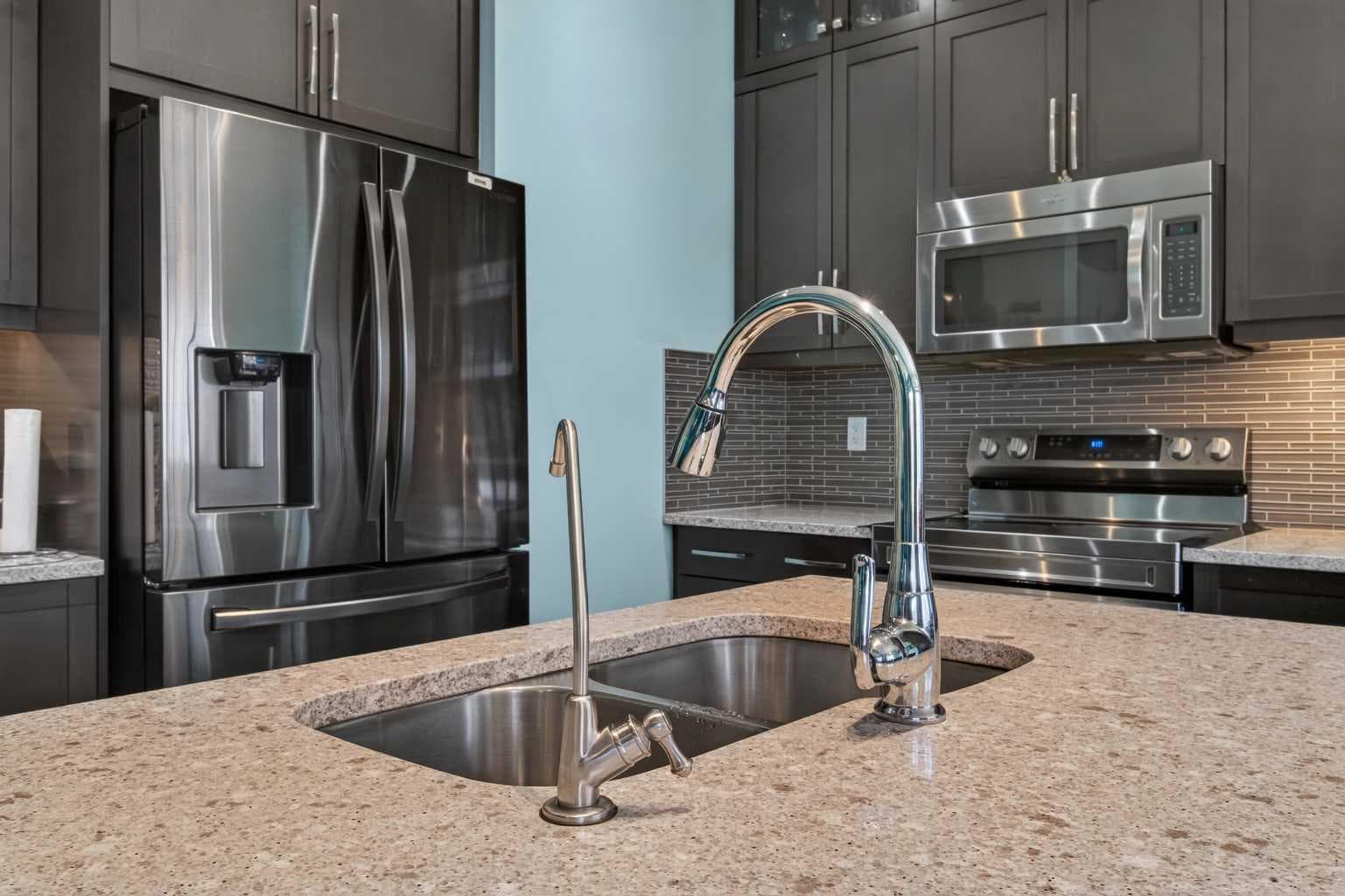 45 Cityscape View NE