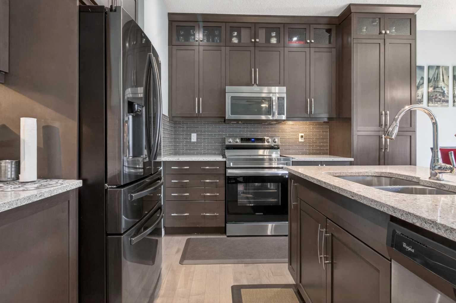 45 Cityscape View NE