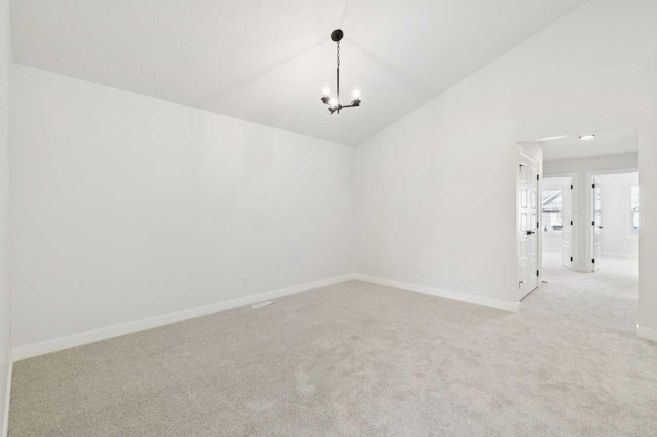 65 Sora Gardens SE