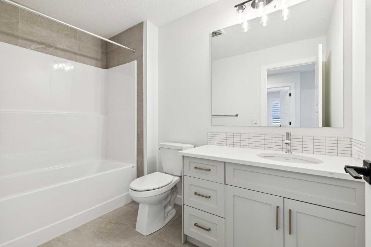 65 Sora Gardens SE