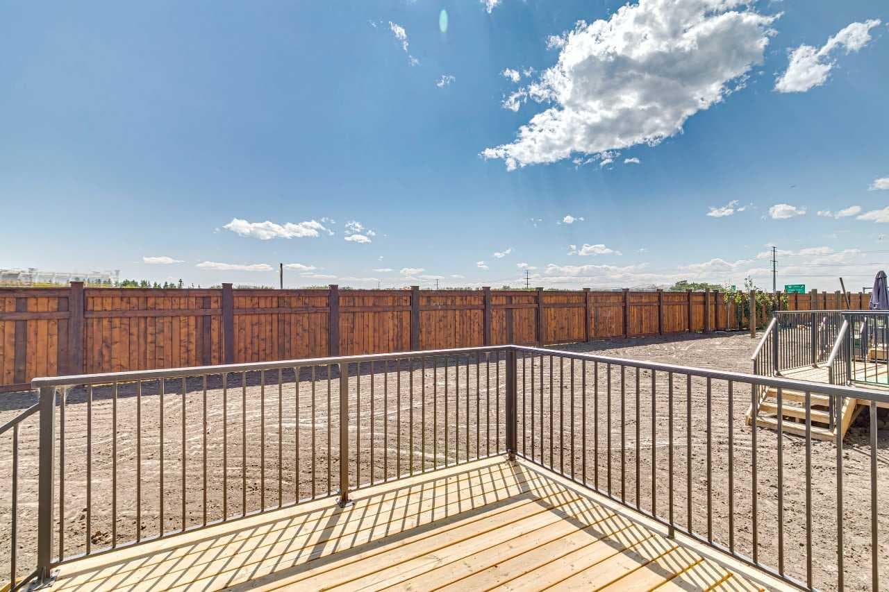 65 Sora Gardens SE