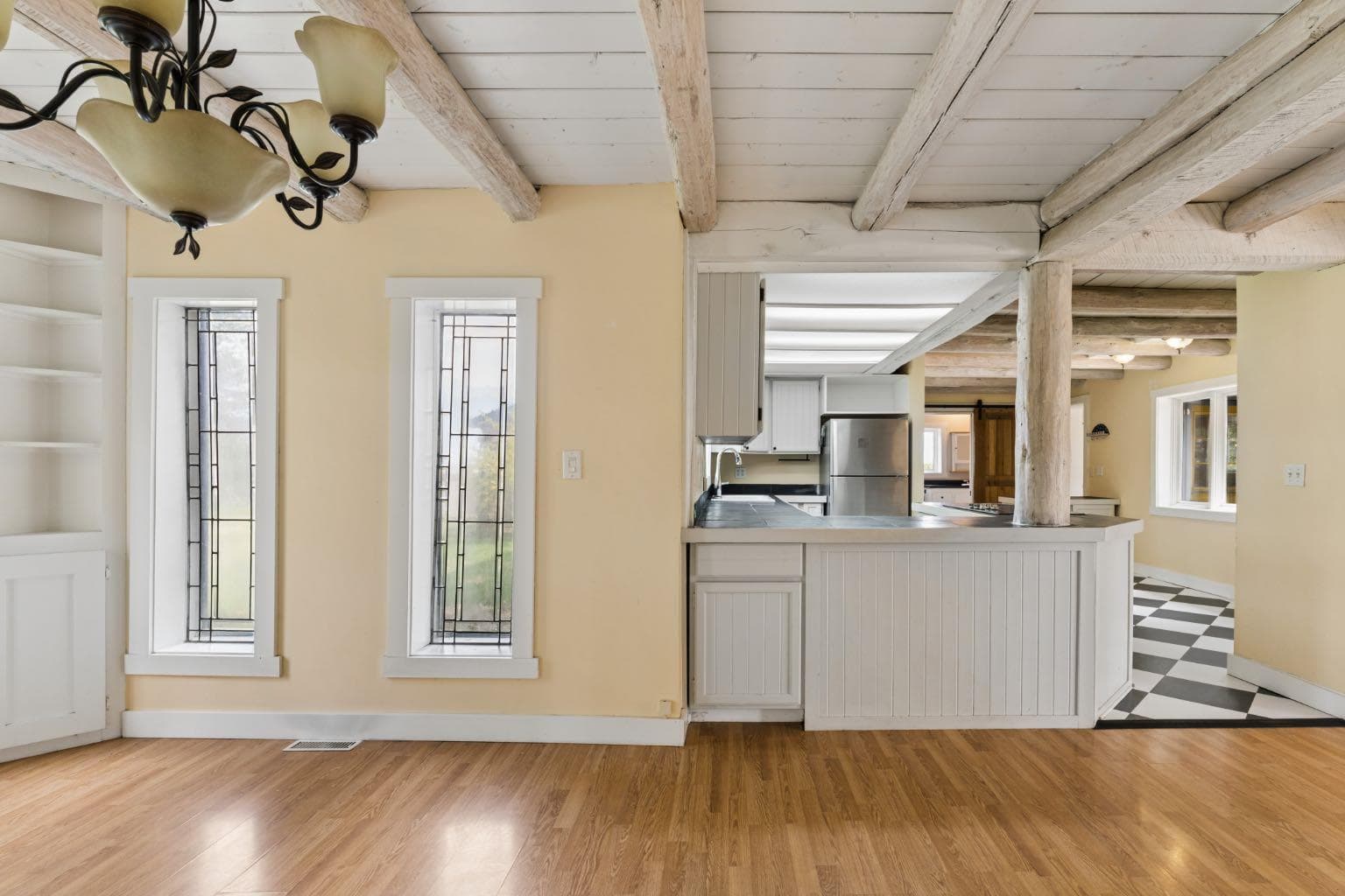 261074 Township Road 262  