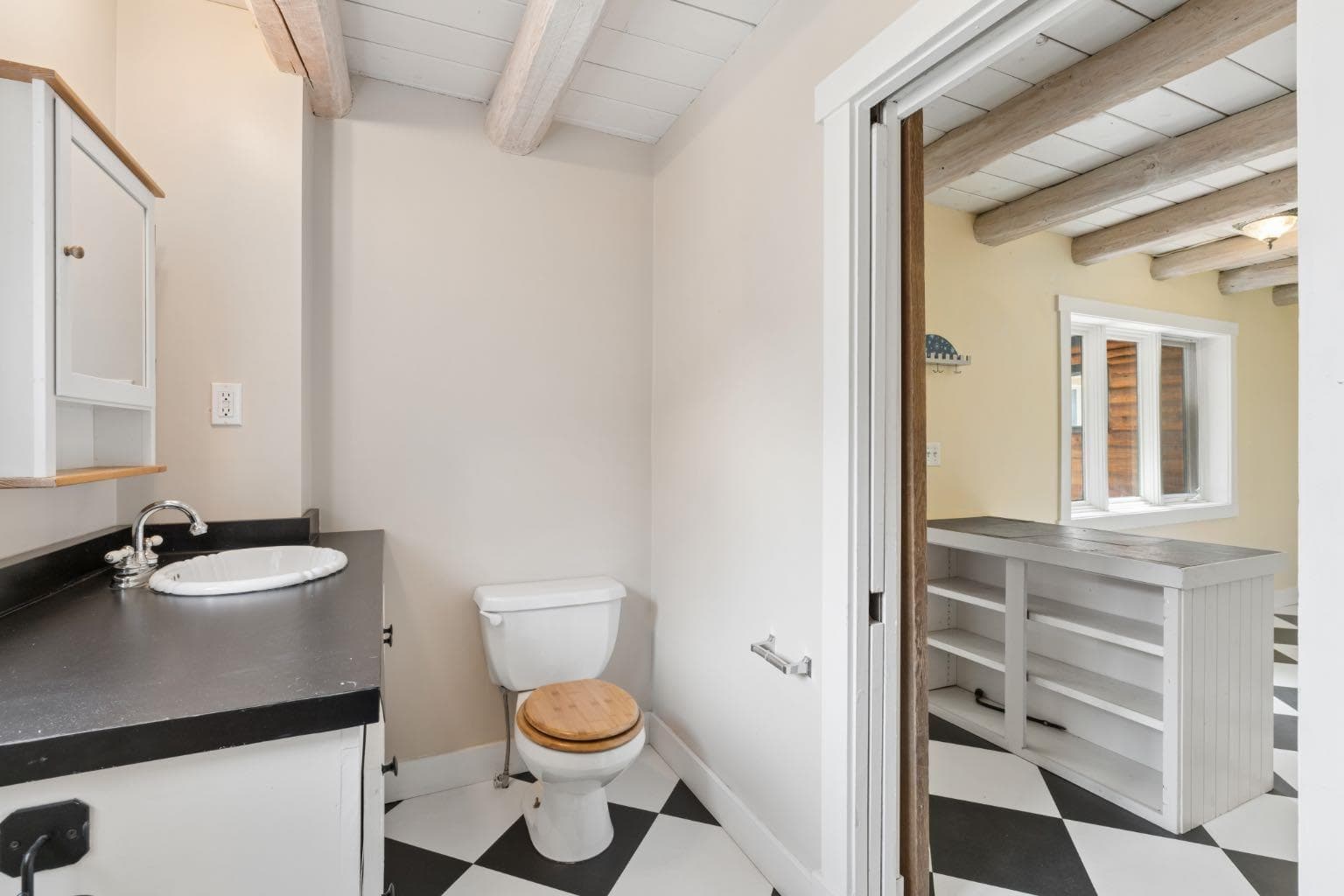 261074 Township Road 262  