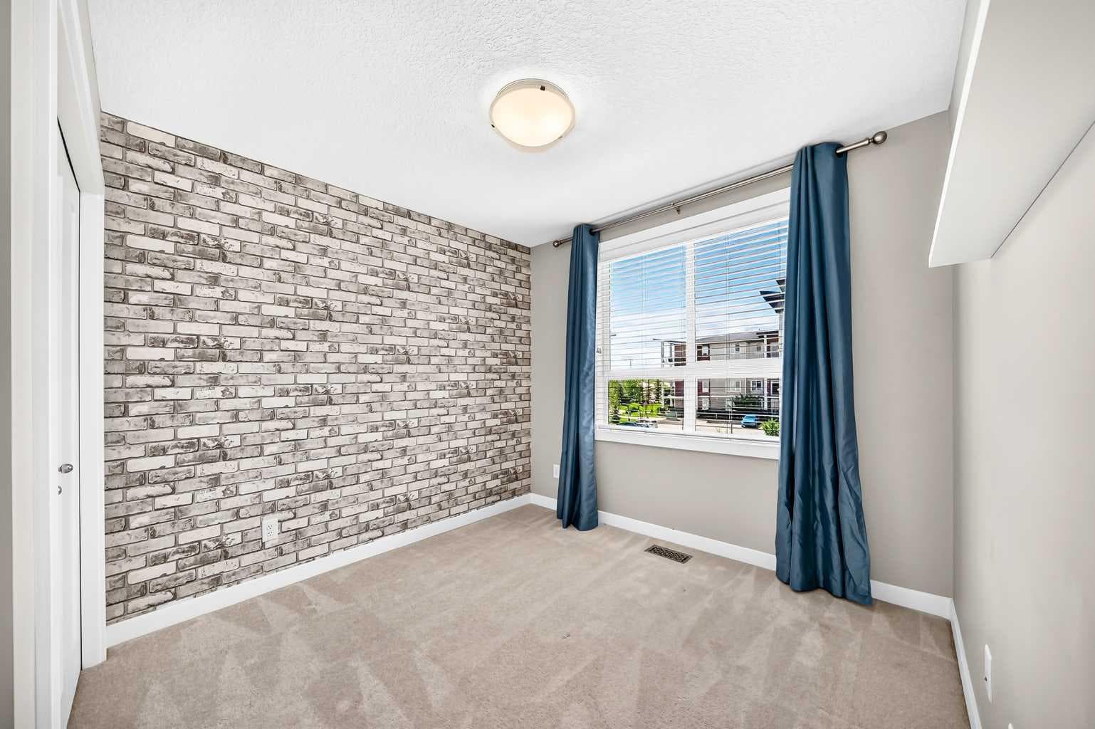125 Walgrove Cove SE