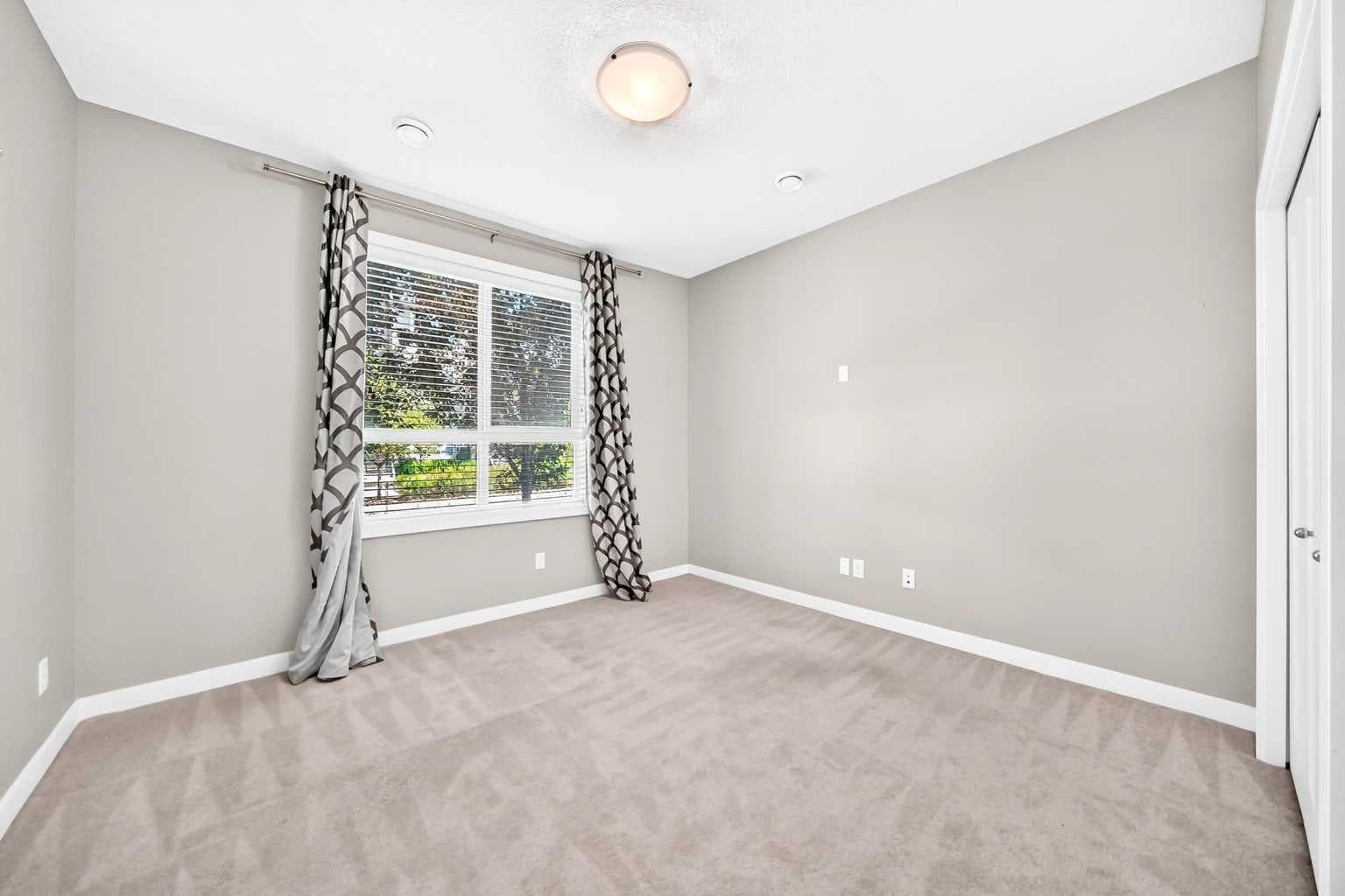 125 Walgrove Cove SE